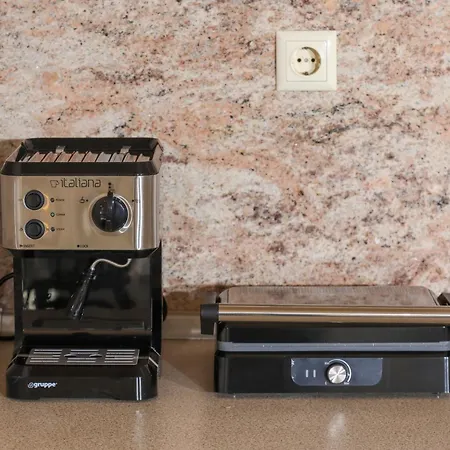 Hill House Apartamento *